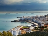 Alžír, hlavní město Alžírska, je přezdíván Paříží Afriky